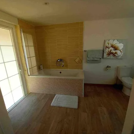 The Gem By Homely Santa Vennera